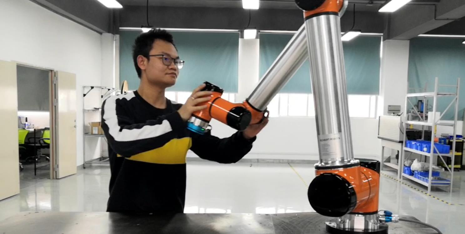 协作机器人厂家