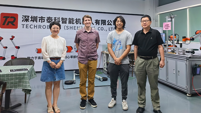 人形机器人厂家