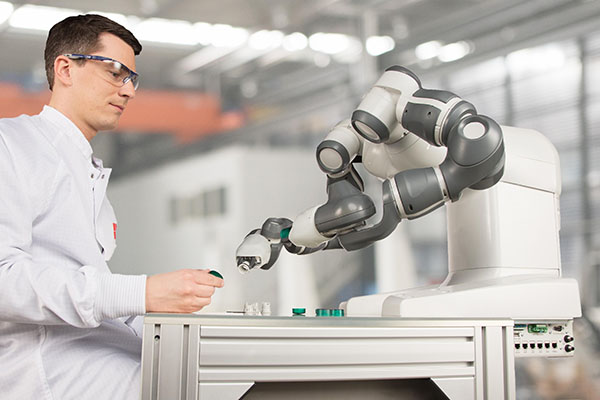 Five trends of co-robot in the future